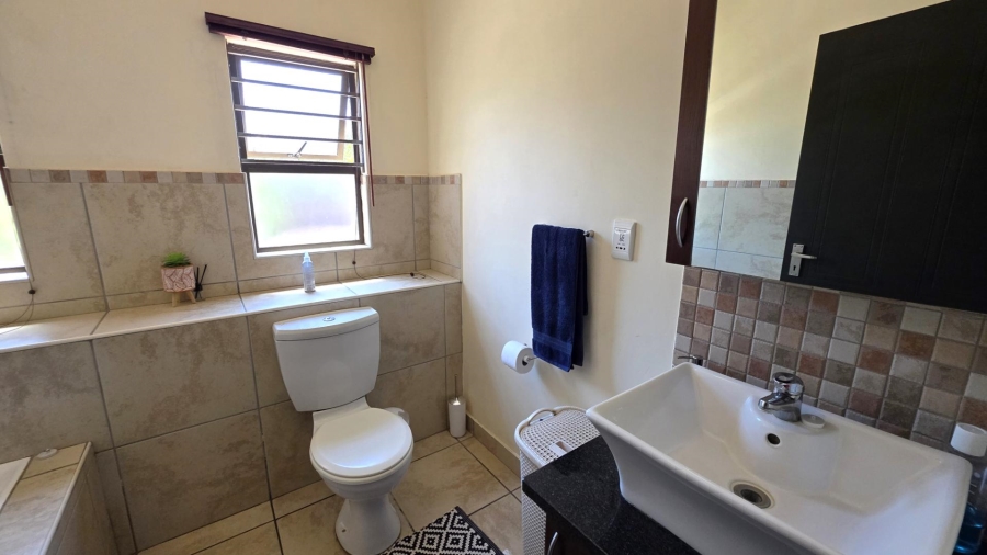 4 Bedroom Property for Sale in Leloko North West